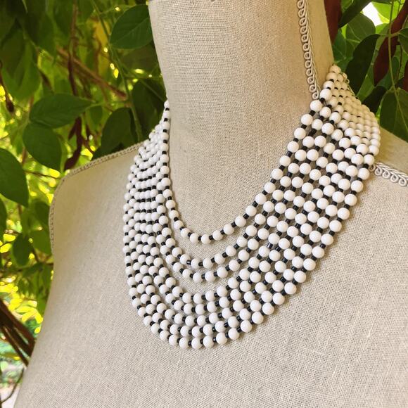 VTG Mid Century Black White Bib Necklace Molded Beads Hook Clasp 1950s 60s - Picture 3 of 13